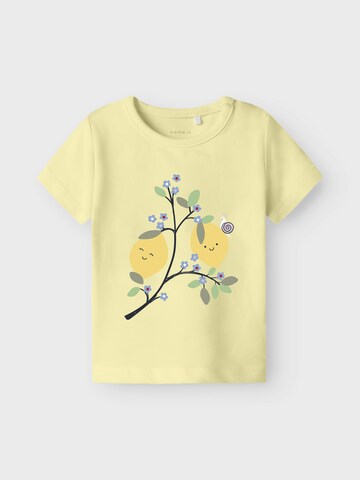 NAME IT - Camiseta 'NBFFABERRY' en amarillo