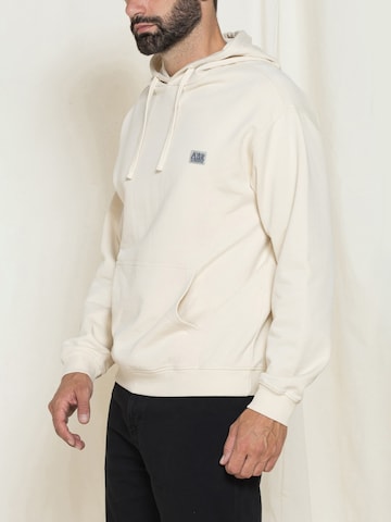 Carrera Jeans Sweatshirt 'Patch Replica Collection' in Beige