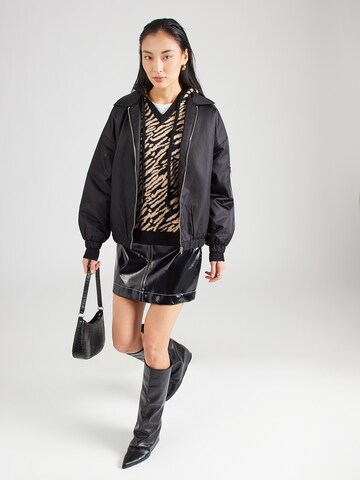 Morgan Svetr '252-MBANC' – černá