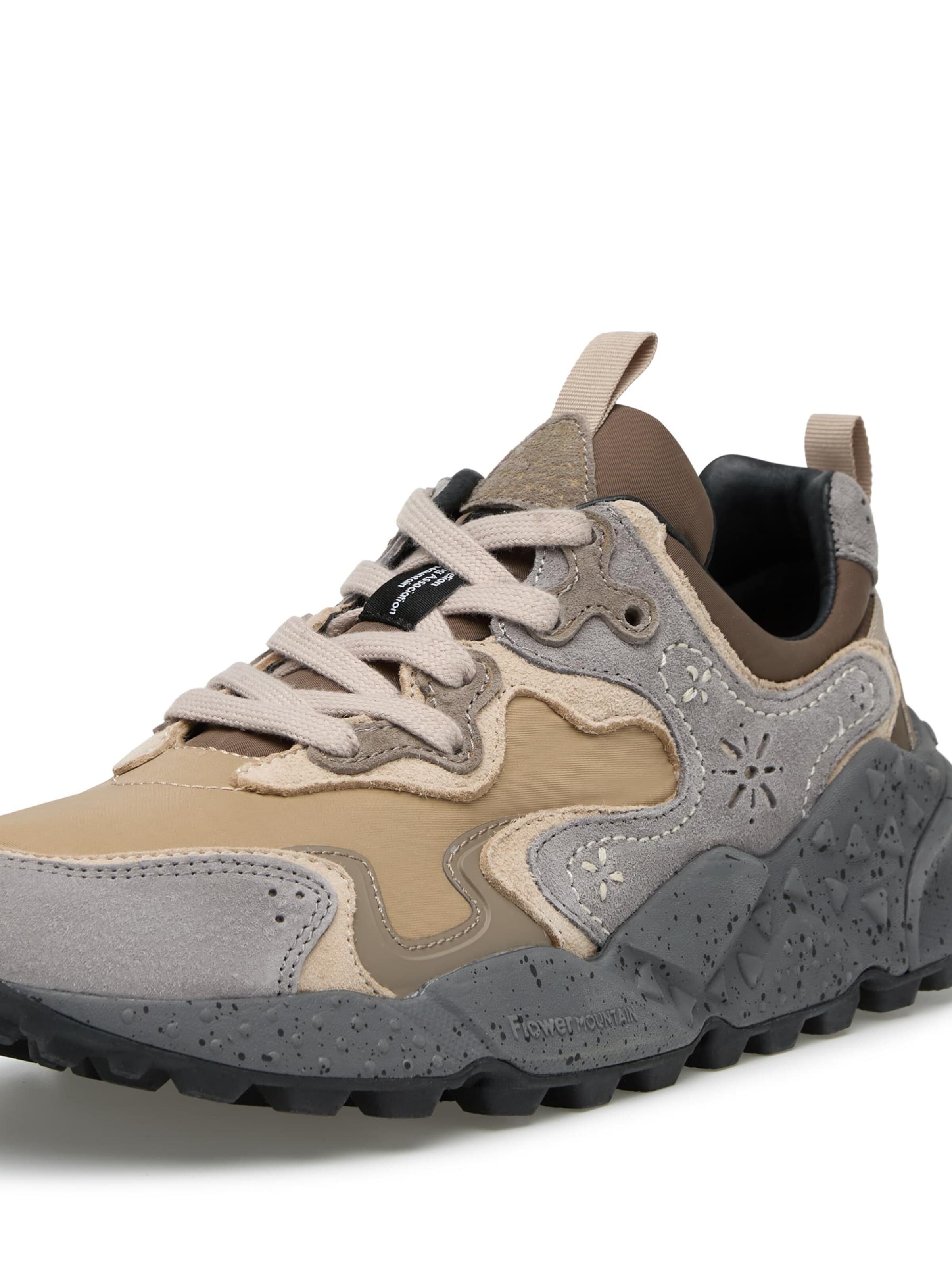 Flower Mountain Sneakers laag 'RULIS MAN' in Grijs