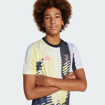 T-Shirt fonctionnel 'Juventus 24/25 Pre-Match' ADIDAS PERFORMANCE en jaune