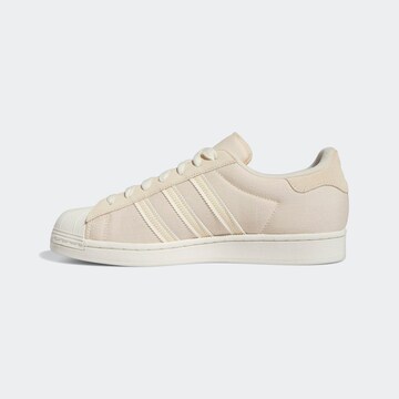 ADIDAS ORIGINALS Trampki niskie 'Superstar' w kolorze beżowy