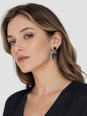 Orecchini 'Camry Crystal Drop Earrings' di RteRme in oro: frontale