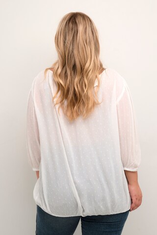 KAFFE CURVE Bluse 'Wilina' i hvit