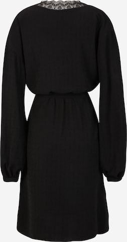 Vero Moda Tall Obleka 'LYRA' | črna barva