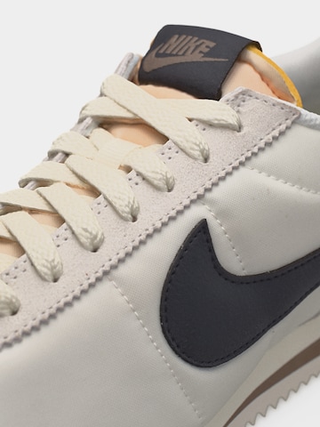 Nike Sportswear Rövid szárú sportcipők 'Cortez' - szürke