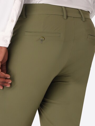 Regular Pantalon fonctionnel 'York High-Perform12 Active' Distretto12 en vert