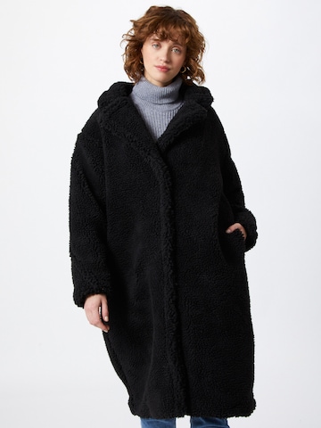 Manteau d’hiver NA-KD en noir : devant