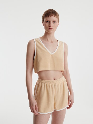 EDITED - Top 'Damira' en amarillo: frente