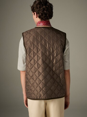 Next Vest in Brown