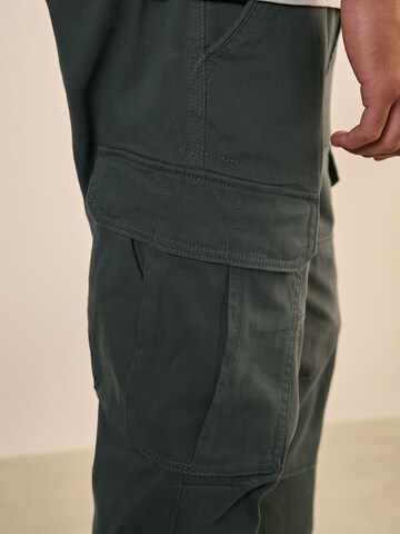 Next Slimfit Cargobroek in Blauw