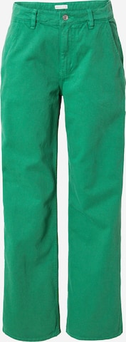 Gina Tricot - Loosefit Calças de ganga cargo 'Carpenter' em verde: frente