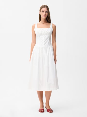 Robe adl en blanc