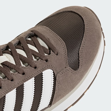 Baskets basses 'ZX 500 RS' ADIDAS ORIGINALS en marron