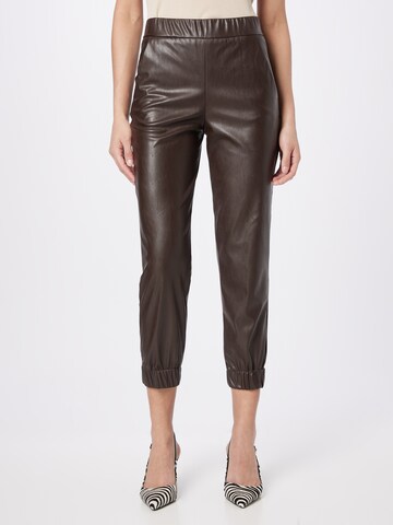 DRYKORN Tapered Trousers 'RASE' in Brown: front