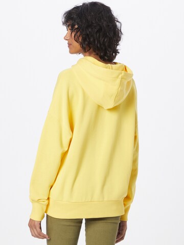 Rich & Royal Sweatshirt 'Felpa' in Yellow