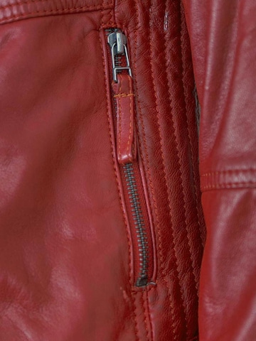 Veste mi-saison 'Bigi' 7ELEVEN en rouge