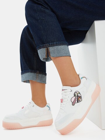 Bershka Platform trainers in White