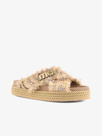 MOU Niedrige Sandalen in Beige