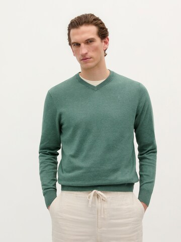 Scalpers Sweater in Green