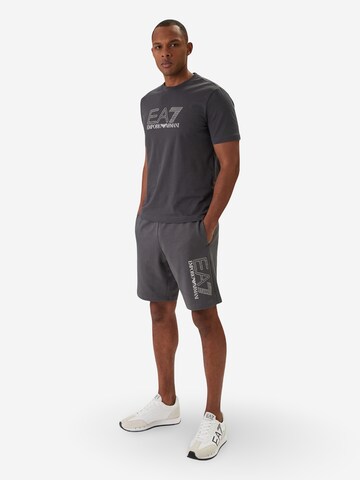 regular Pantaloni sportivi '7M001315 AF13512' di EA7 Emporio Armani in grigio