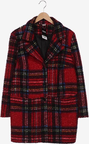 Qiero Jacket & Coat in XL in Red: front