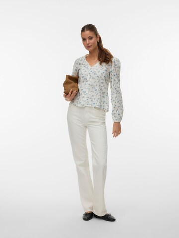 VERO MODA - Blusa 'VMAya' en blanco