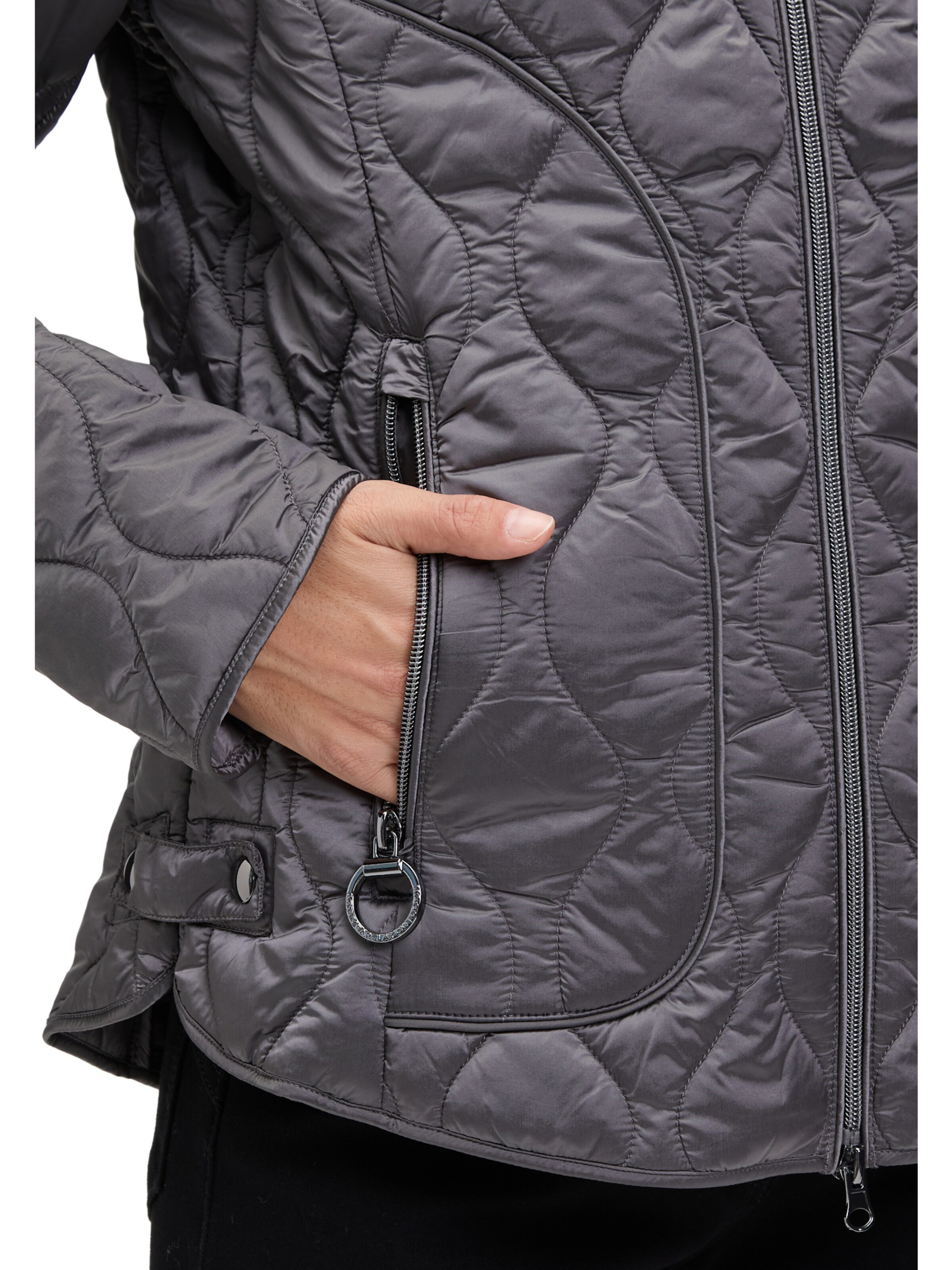 Giacca per outdoor di Betty Barclay in nero