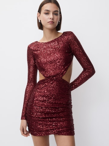 Pull&Bear Cocktail Dress in Red: front