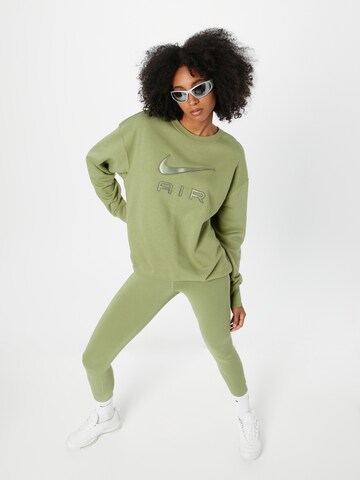 Nike SportswearSweater majica 'Air' - zelena boja