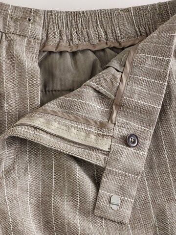 Next Regular Hose in Beige