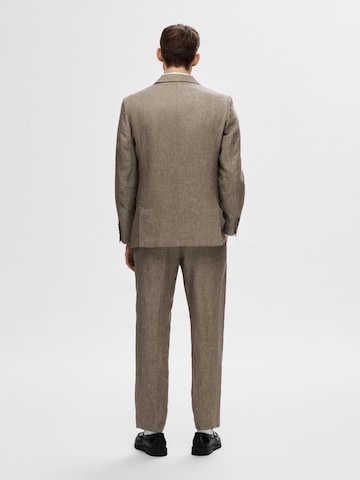 SELECTED HOMME Regular fit Colbert in Bruin