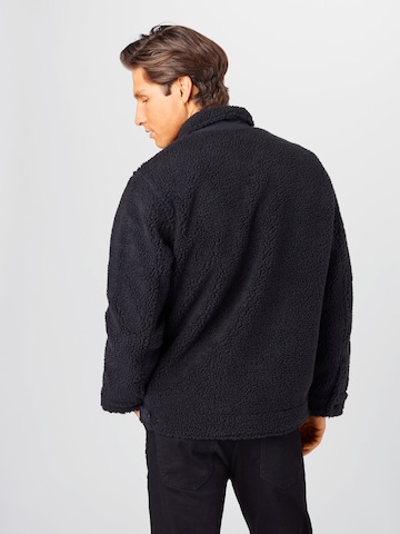 LEVI'S ® Übergangsjacke 'Mason Minimalist' in Schwarz
