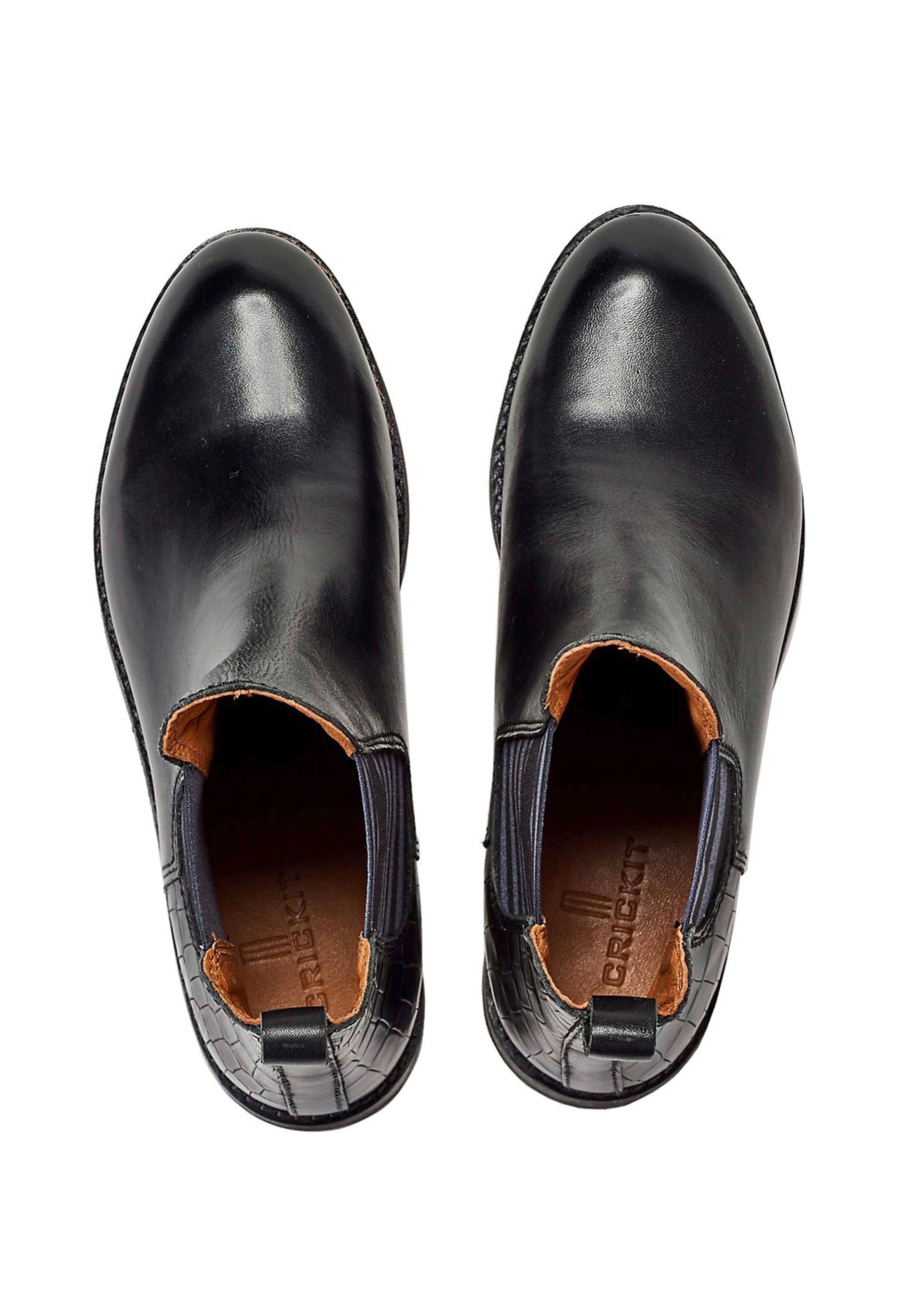 Crickit Chelsea Boots in Black