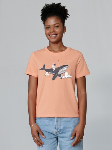 Watapparel Shirt ' Spacewhale ' in Oranje: voorkant