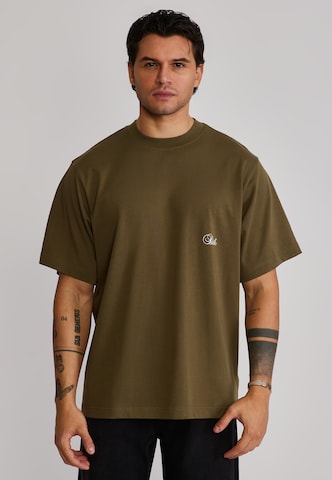 T-Shirt SikSilk en vert : devant