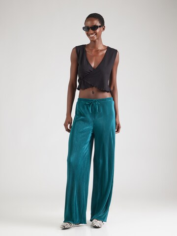ABOUT YOU Top 'Felicia' in Schwarz