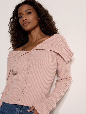 Cardigan Apricot en rose