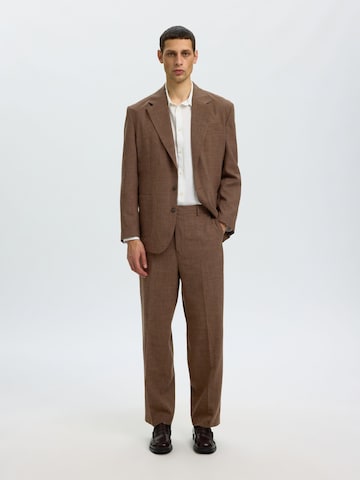 SELECTED Regular Pantalon in Bruin: voorkant