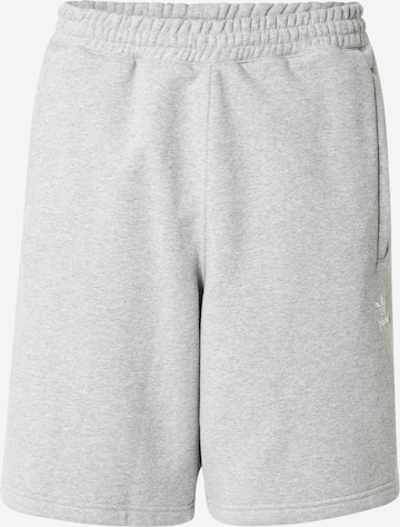 Pantaloni 'Trefoil Essentials' di ADIDAS ORIGINALS in grigio: frontale