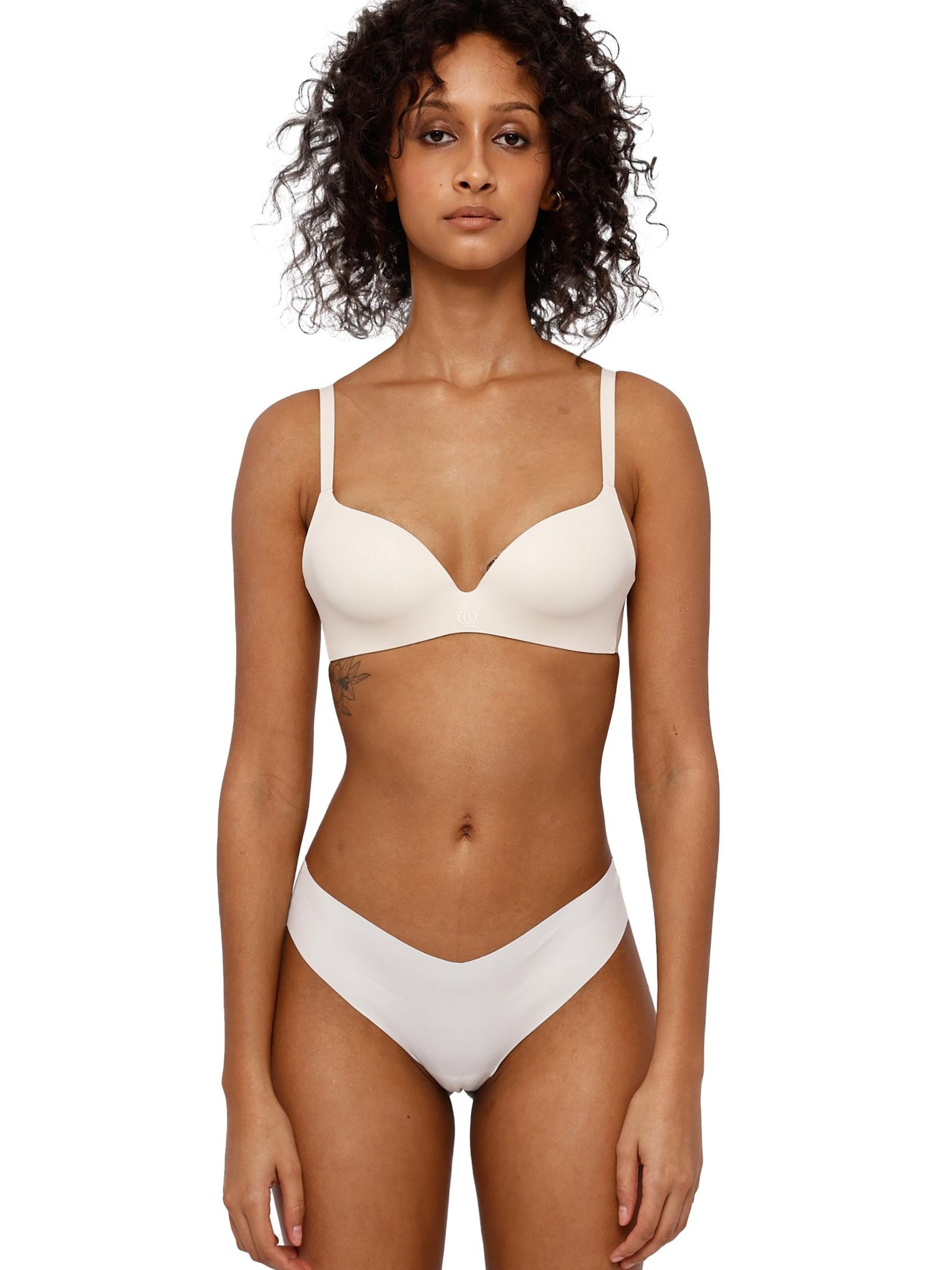 GOD SAVE QUEENS Slip 'Second Skin Brazilian' in Beige