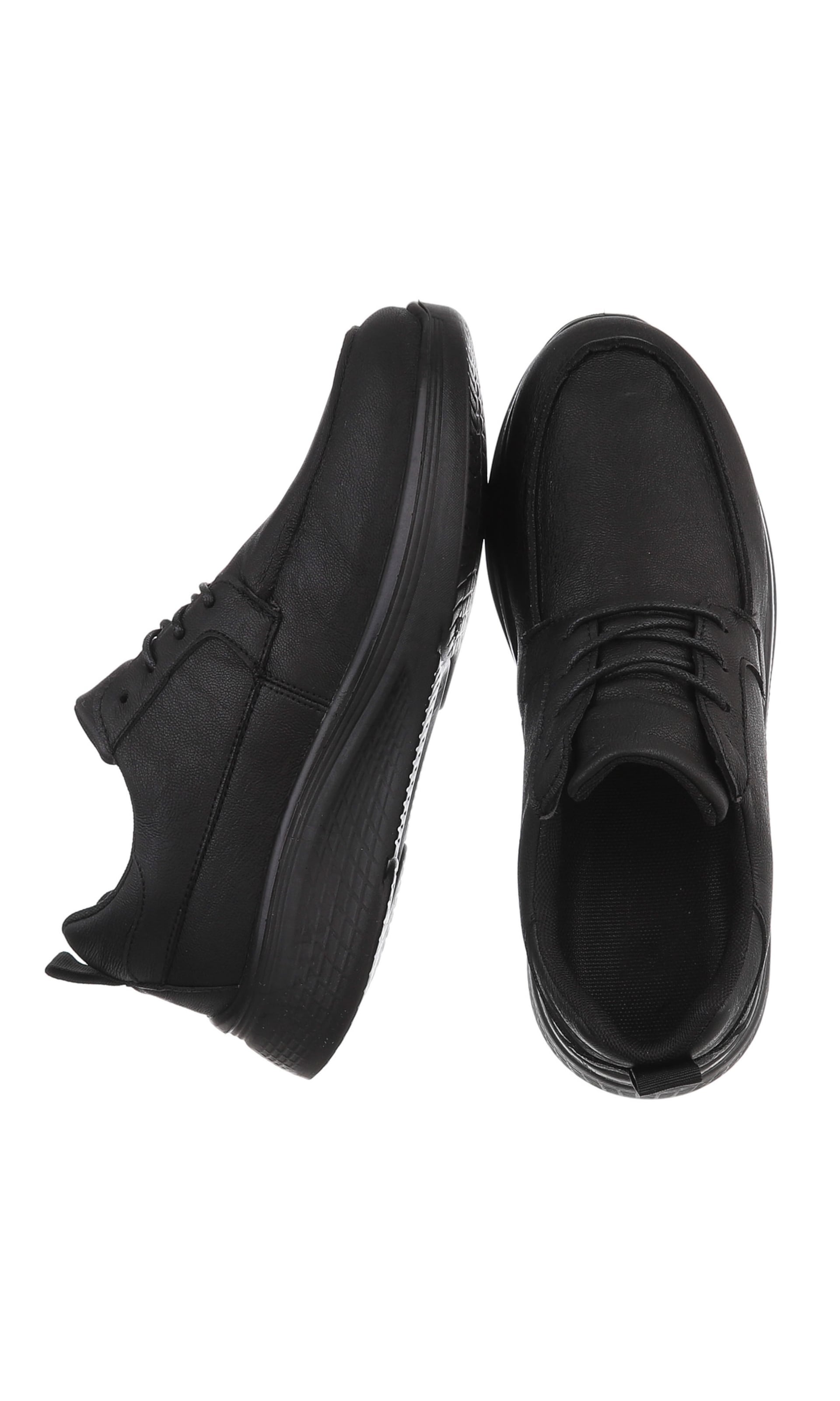 CoolWalk Lace-Up Shoes in Black