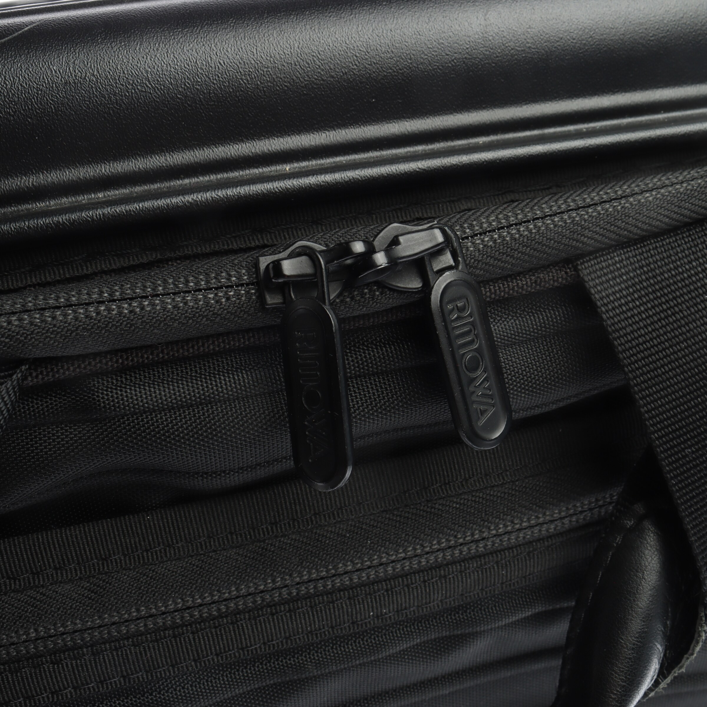 Rimowa Bag in One size in Black