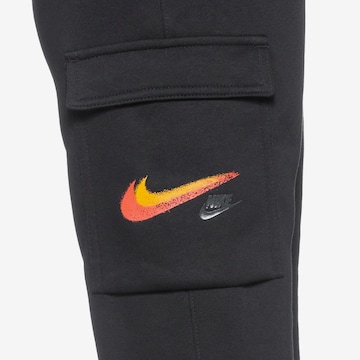 Nike Sportswear Дънки Tapered Leg Панталон в черно