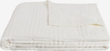 ZOEPPRITZ Blankets in White: front