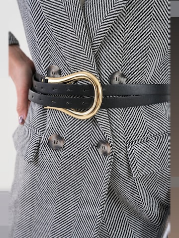 WOMAN VISION Belt in Black