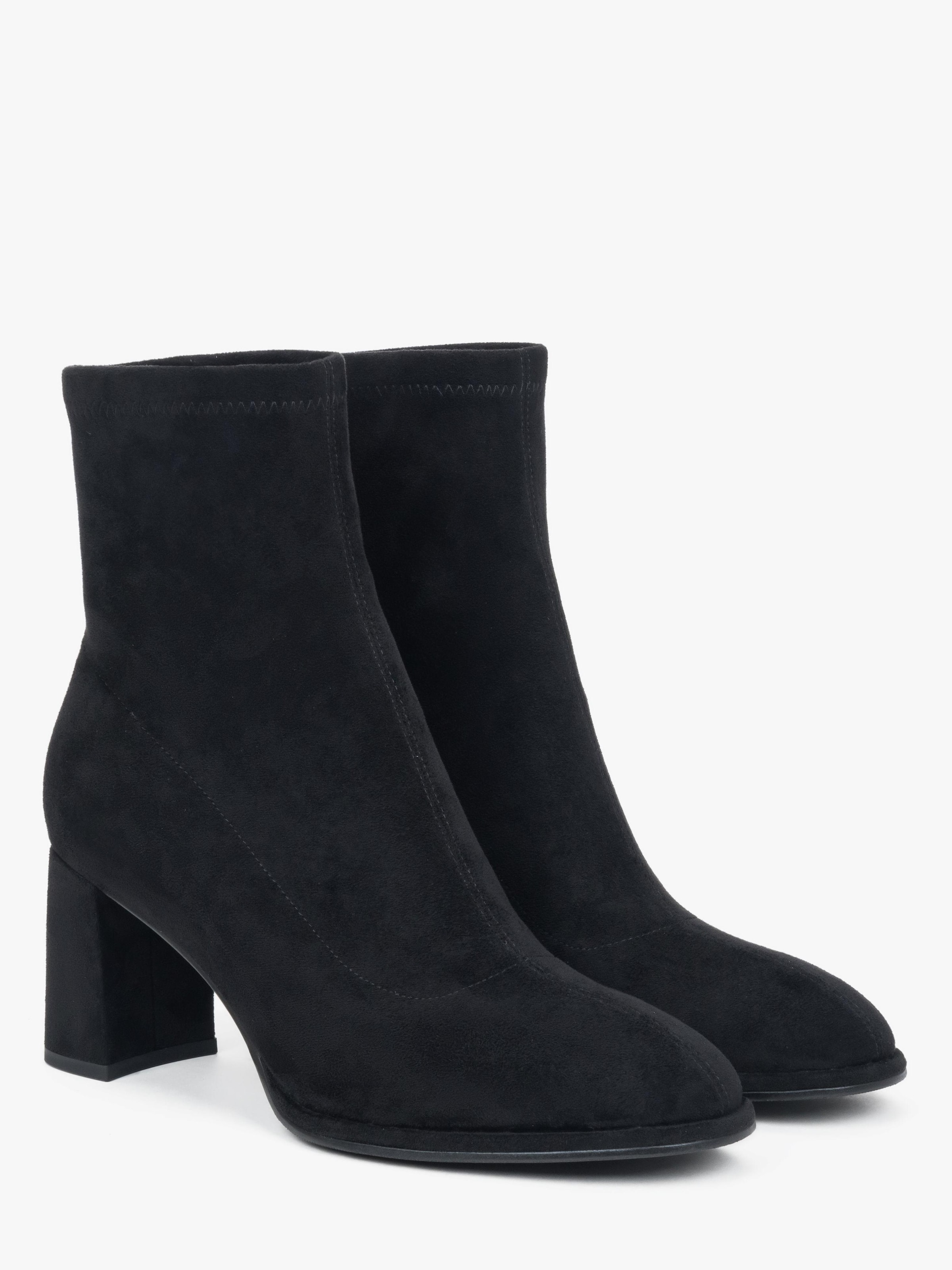 Ankle boots '24123-563' di Estro in nero
