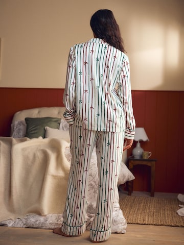 Pigiama di LAURA ASHLEY in bianco
