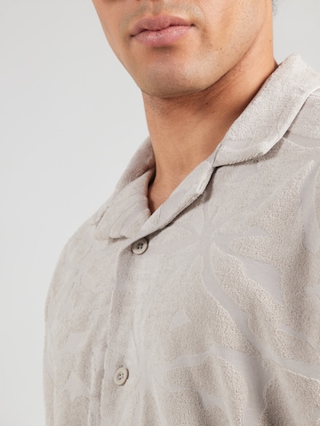 BOSS Классический крой Рубашка 'We Flower' в Серый