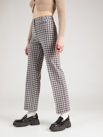 Monki Regular Trousers with creases in Grey: front